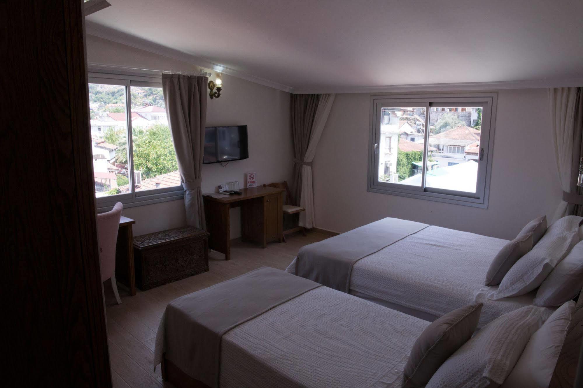 Otel Infinity